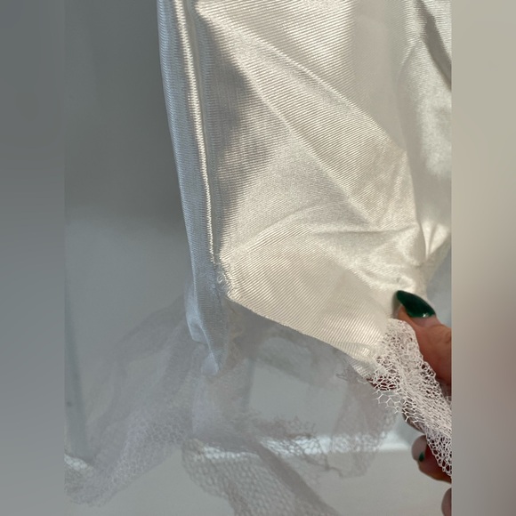 Vintage White Angel Halloween Costume Dress Tulle Trim | Child 90s Disguise Inc - Picture 6 of 7